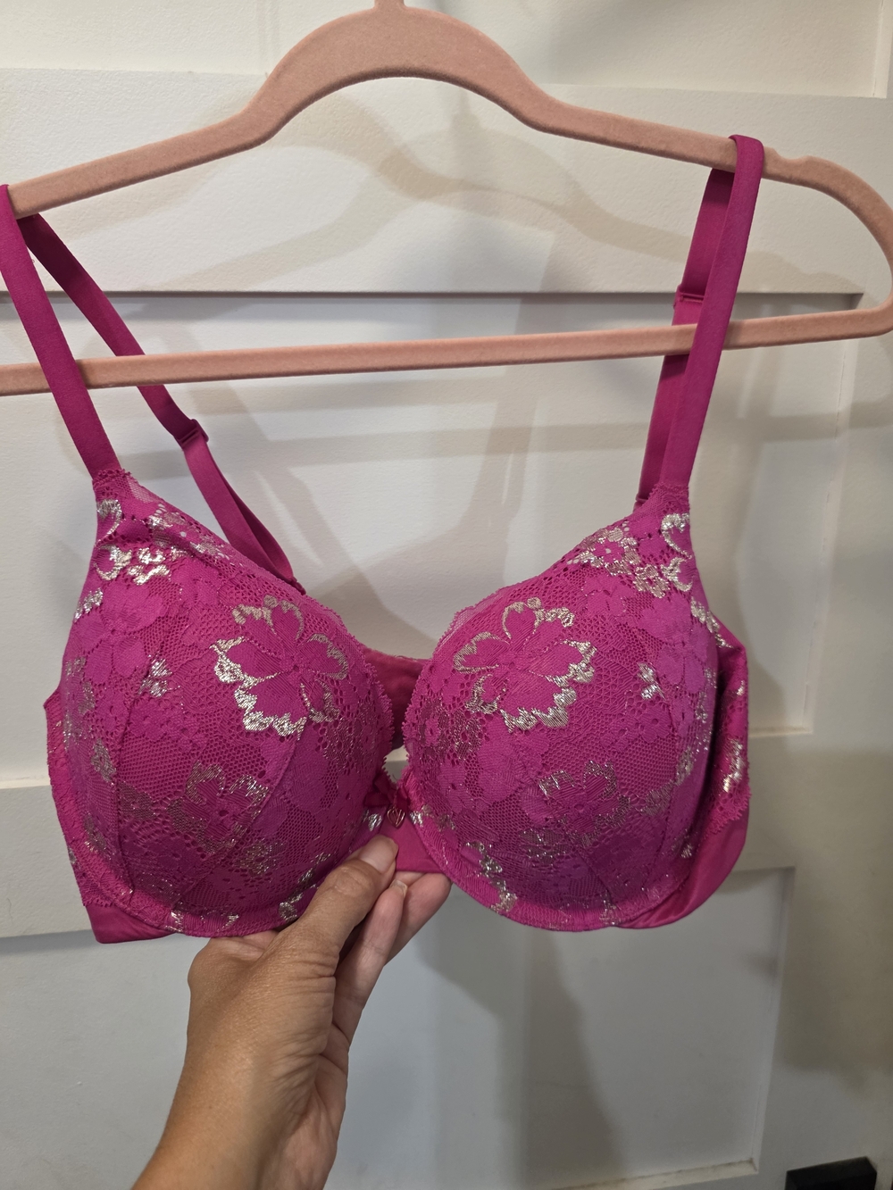 VS Body by Victoria Perfect Shape Push Up 34D Fuschia Silver Floral Lace
